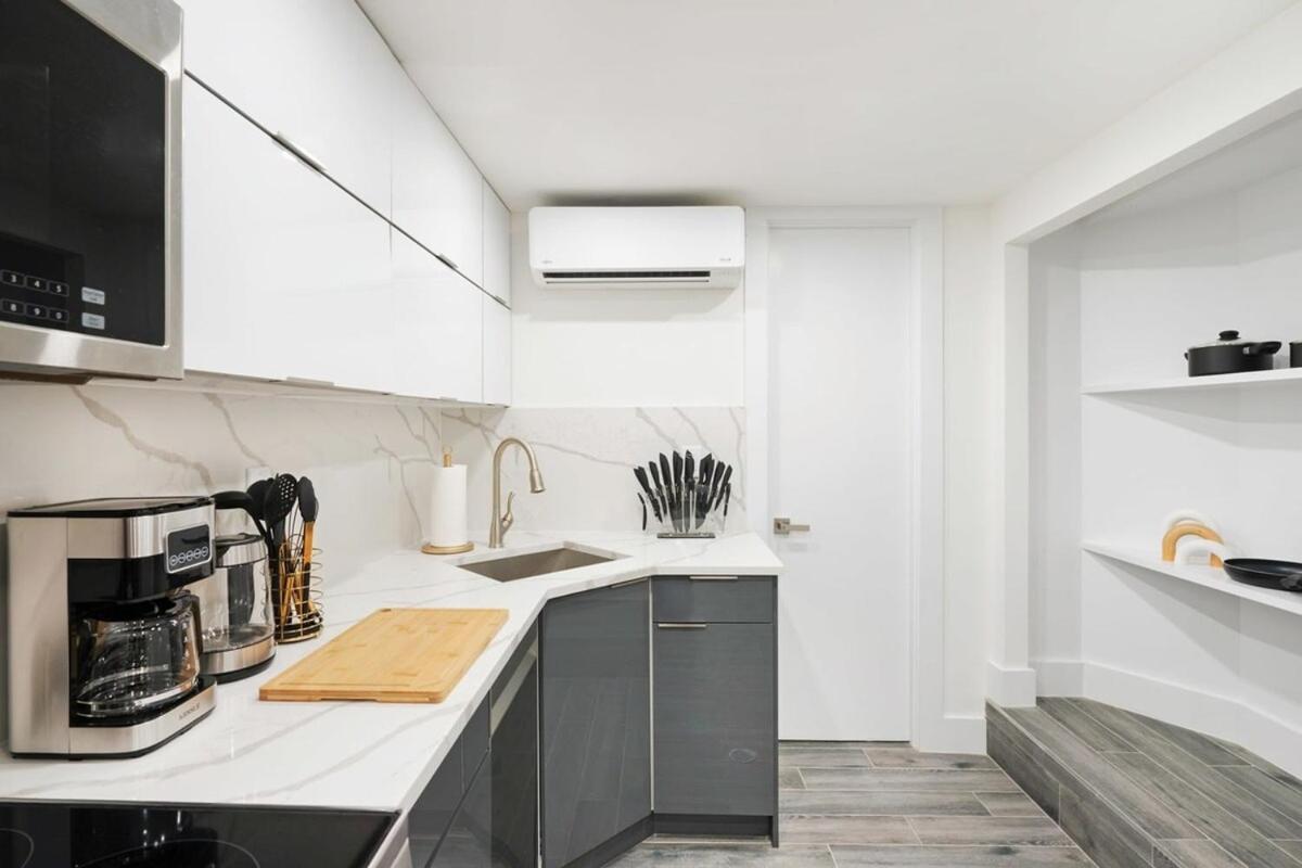 317-1d New 2br Duplex Wd Private Backyard Appartement New York