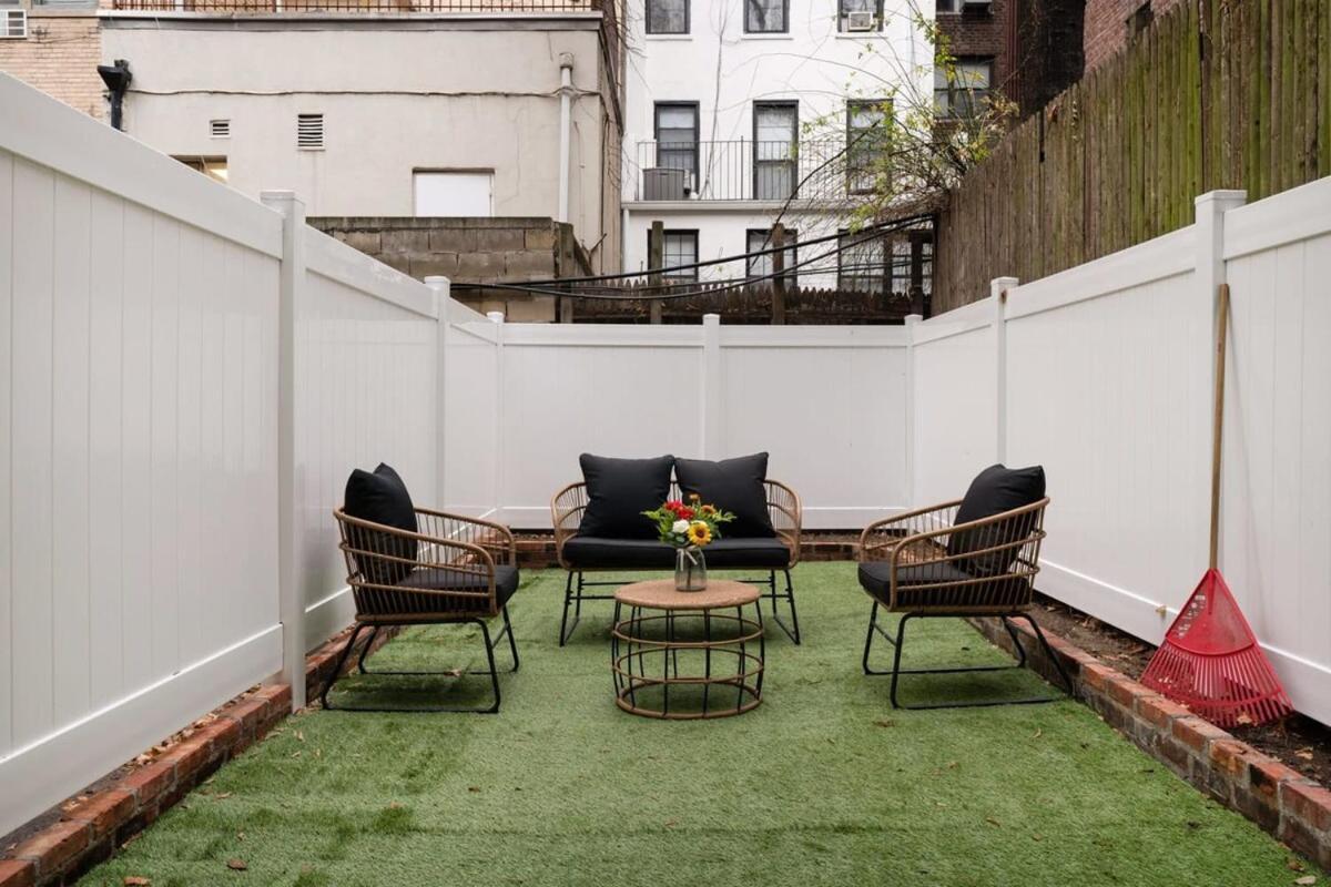 317-1d New 2br Duplex Wd Private Backyard Appartement