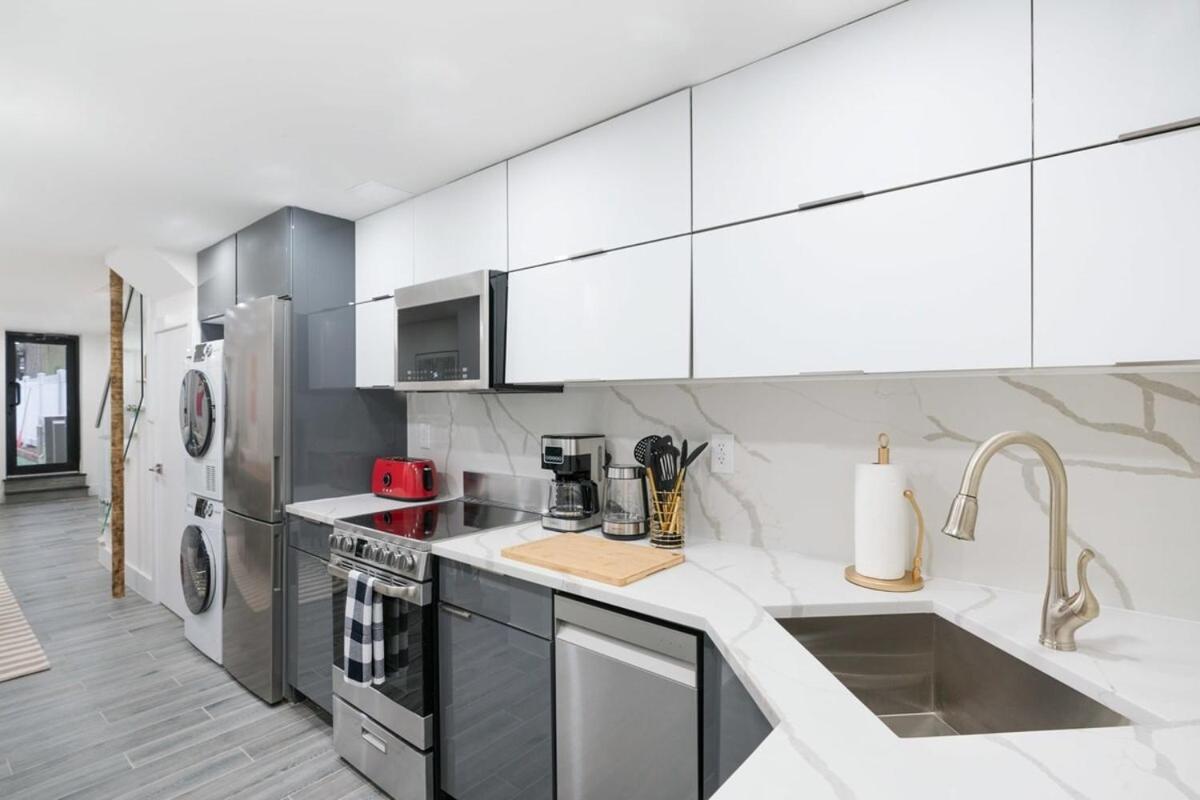 317-1d New 2br Duplex Wd Private Backyard Appartement New York